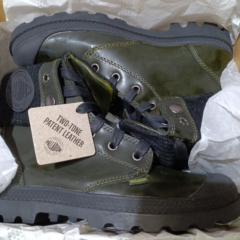 Palladium Woman's Baggy Leather Knit Boots. Sizes 6 and 6 1/2 available